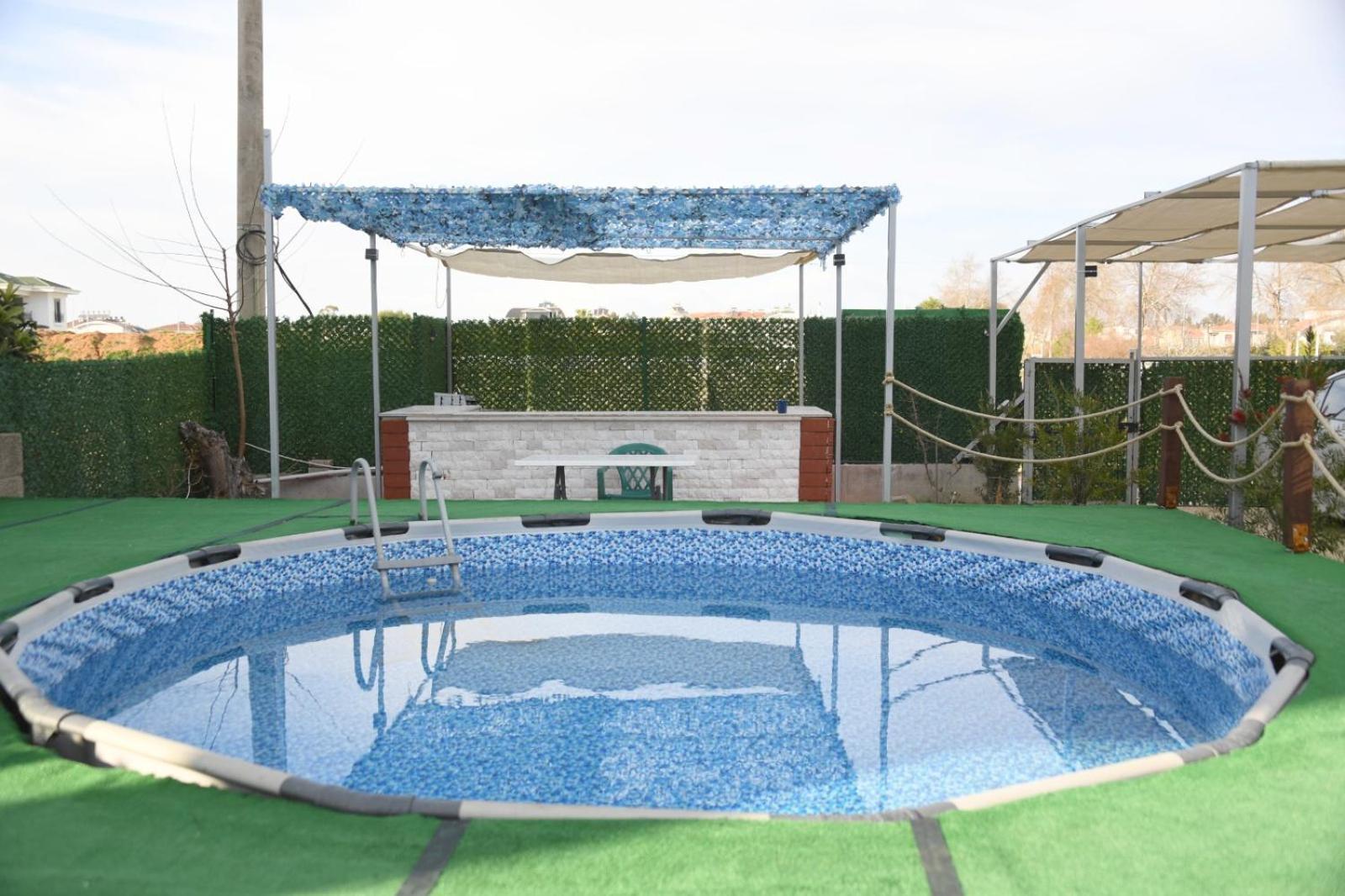 Land Of Legends Karsisi Havuzlu Mustakil Ev Case de vacanță